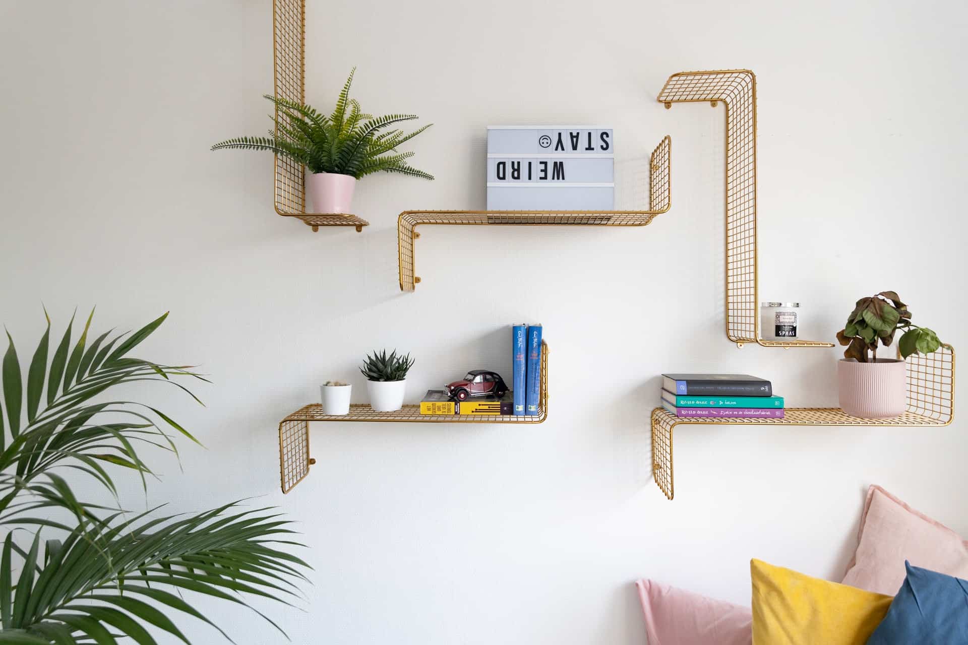 Wall shelf – 5 design ideas