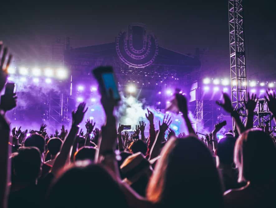 Musical inspirations native to Iceland. Who is worth listening to?