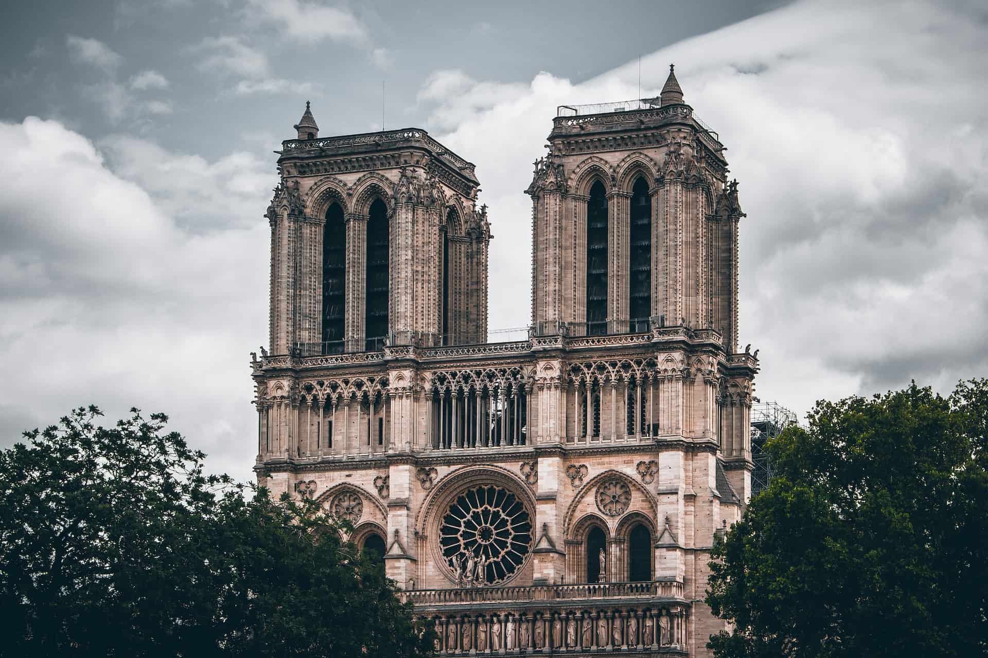 What does Notre Dame hide? Interesting facts about the building