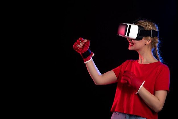 The Evolution of Virtual Reality in the Entertainment Industry