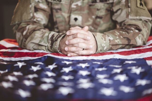 How Can Veterans Navigate the Transition to Federal Employment Successfully?
