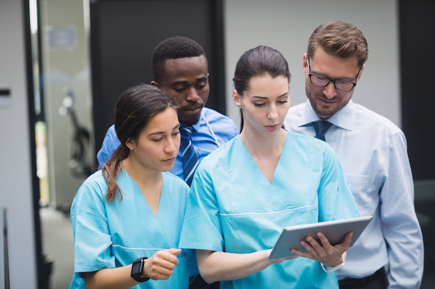 How Can Interprofessional Training Enhance Collaborative Skills in Healthcare?