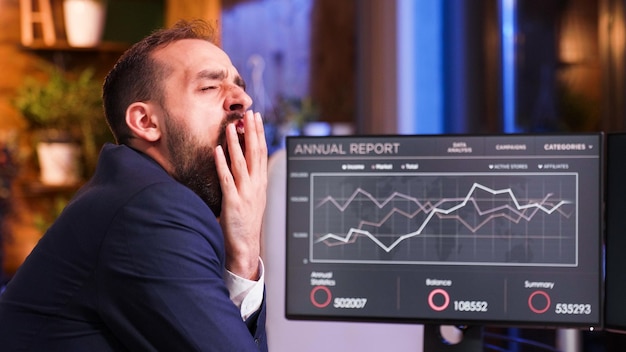 Mastering the Art of Hedging: Essential Skills for Navigating Financial Uncertainty